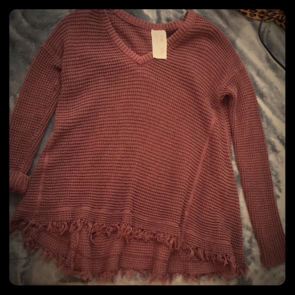 maroon fringe sweater - Picture 1 of 4